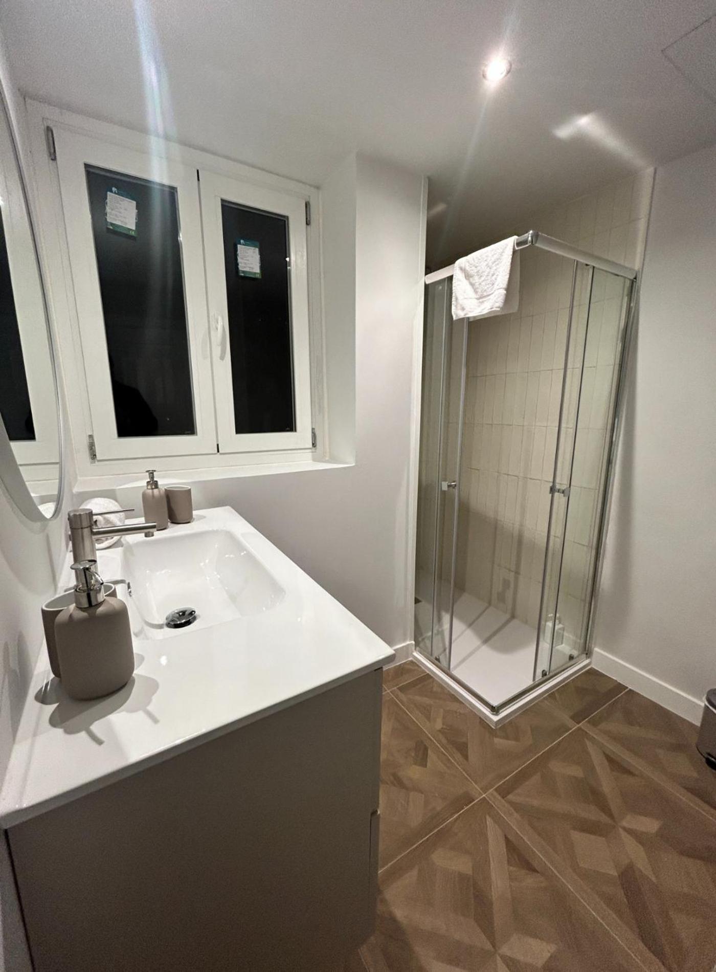 Sunny Apt 9Pax 4 Habitaciones En Minas-Malasana E3 Мадрид Экстерьер фото